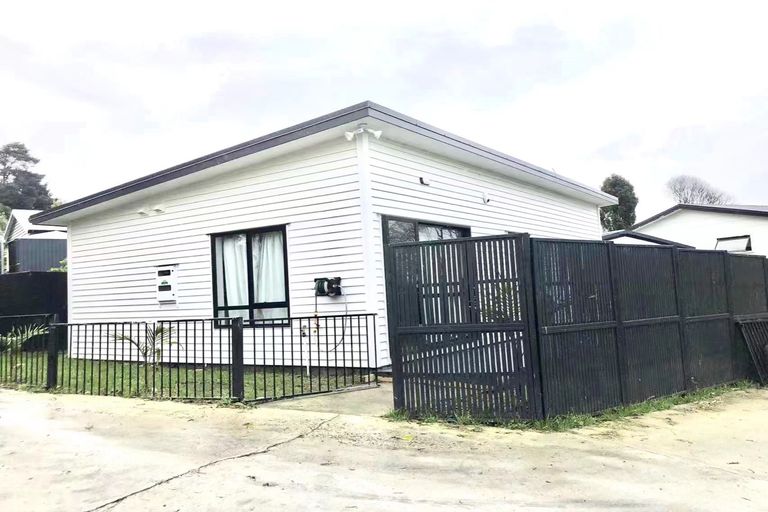 Photo of property in 31 Colombo Road, Waiuku, 2123