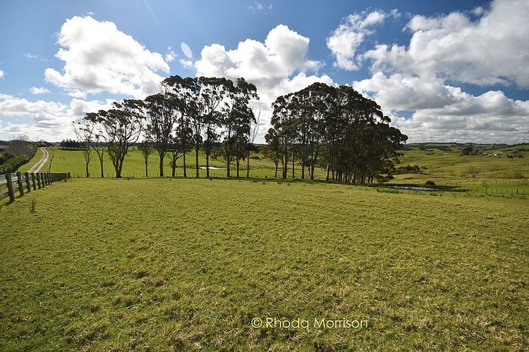 Photo of property in 246 Pahi Road, Pahi, Paparoa, 0571