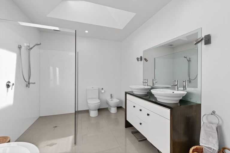 Photo of property in 270 Downs Road, Hororata, Darfield, 7572