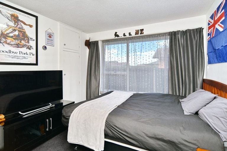 Photo of property in 24a Greenock Street, Redwood, Christchurch, 8051