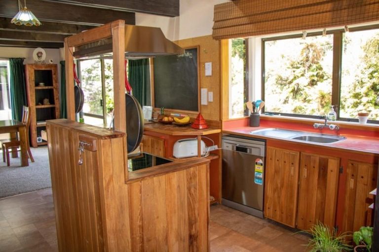 Photo of property in 737 Tauranga Direct Road, Hamurana, Rotorua, 3096