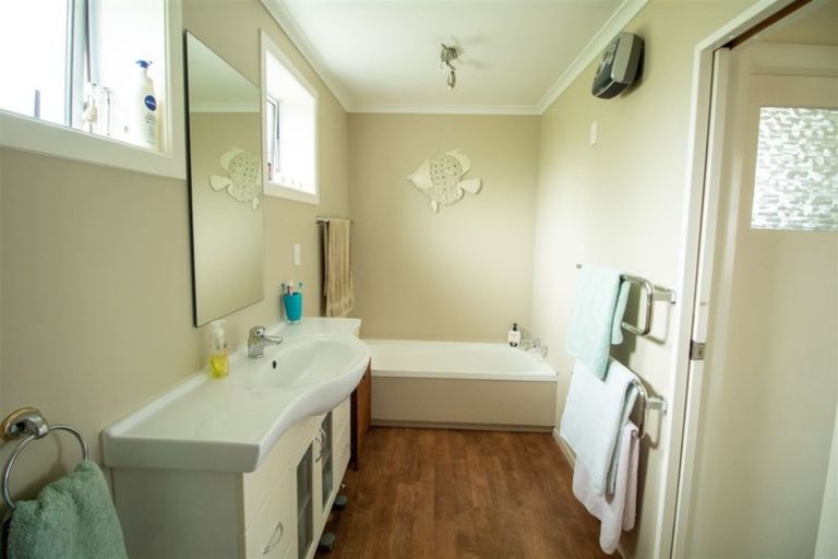 Photo of property in 90 Coonoor Road, Watlington, Timaru, 7910