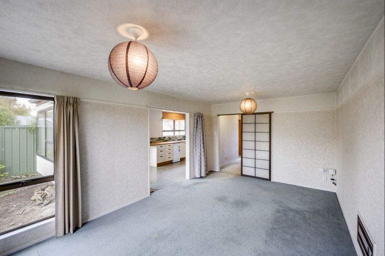 Photo of property in 2/12 Lannie Place, Greenmeadows, Napier, 4112
