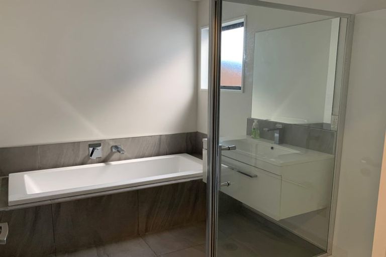 Photo of property in 69 Faringdon Boulevard, Rolleston, 7615