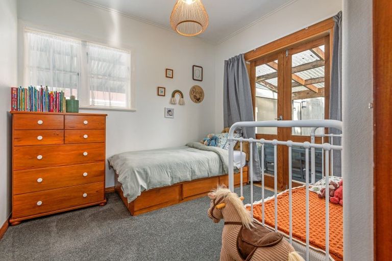 Photo of property in 38 Millar Street, Terrace End, Palmerston North, 4410