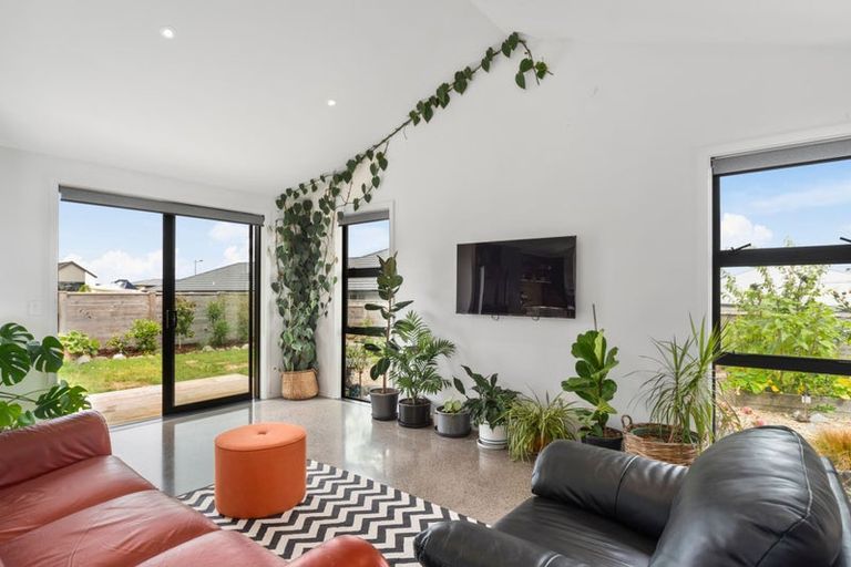 Photo of property in 7 Tuapapa Road, Wharewaka, Taupo, 3330