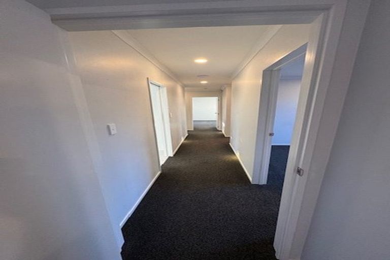 Photo of property in 18 Arahi Place, Rototuna North, Hamilton, 3210