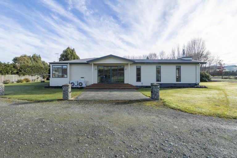 Photo of property in 1127 Te Anau Mossburn Highway, Hillside, Te Anau, 9672