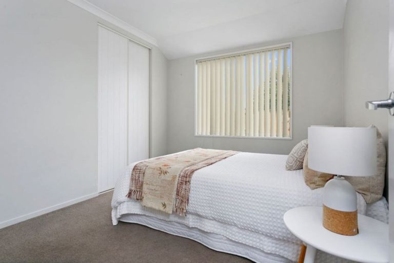 Photo of property in 16 Jasmine Place, Cambridge, 3434