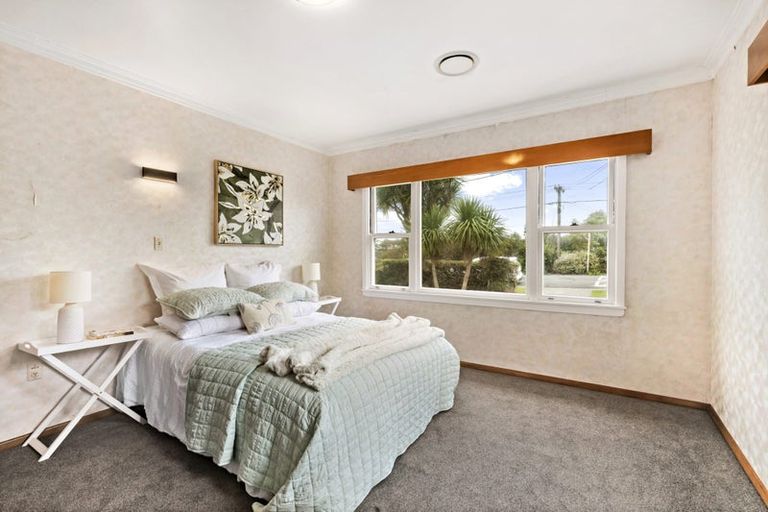 Photo of property in 54 Beauchamp Street, Karori, Wellington, 6012