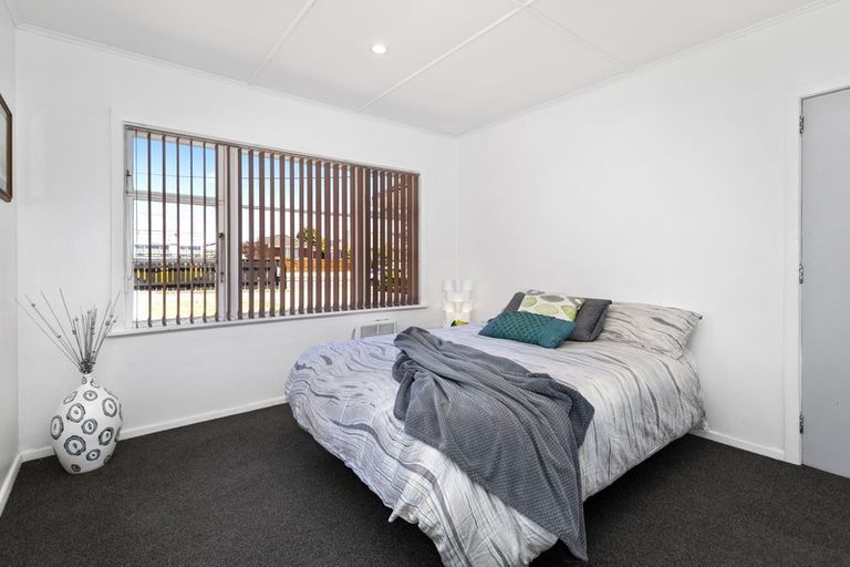 Photo of property in 15 John Street, Trentham, Upper Hutt, 5018