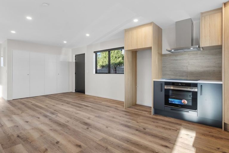 Photo of property in 23 Hillary Crescent, Upper Riccarton, Christchurch, 8041