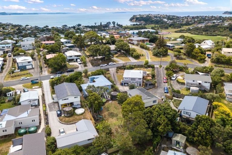 Photo of property in 7 Penton Road, Stanmore Bay, Whangaparaoa, 0932