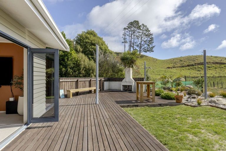 Photo of property in 529 Frankley Road, Hurworth, New Plymouth, 4371