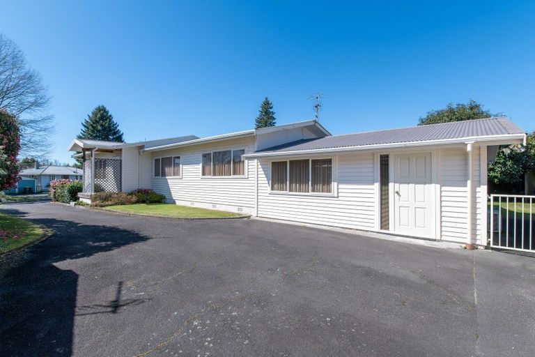 Photo of property in 4 Hermes Place, Sunnybrook, Rotorua, 3015