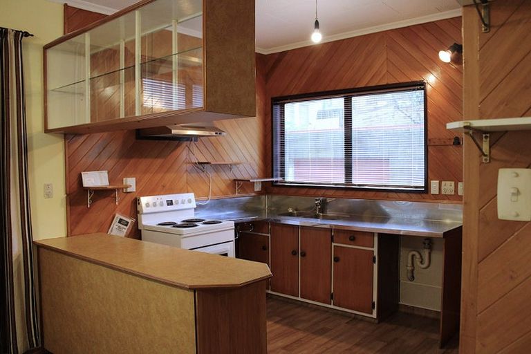 Photo of property in 101 The Parade, Island Bay, Wellington, 6023