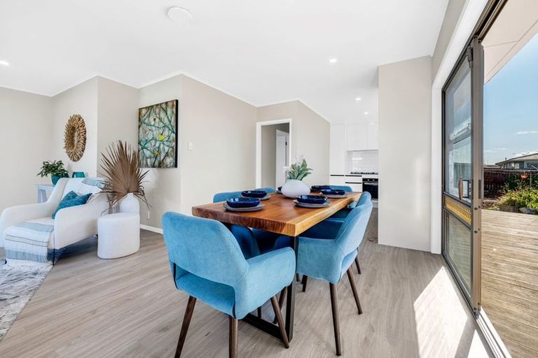 Photo of property in 4 Burlington Place, Manurewa, Auckland, 2102