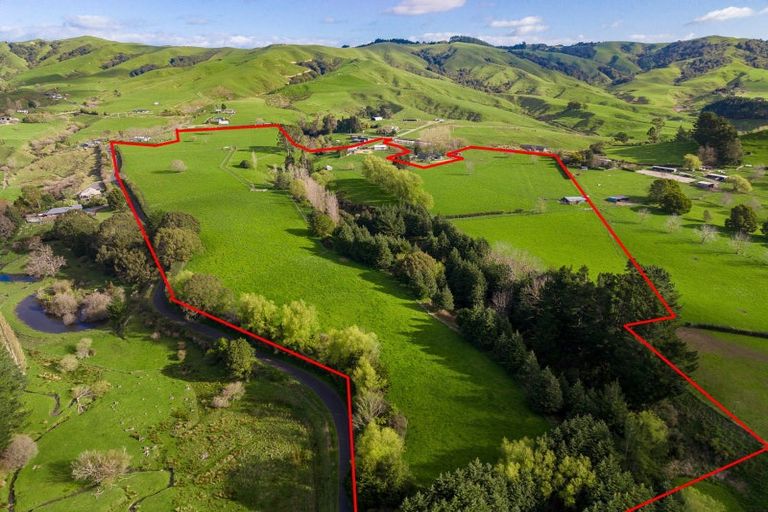 Photo of property in 2/746 Kairangi Road, Rotoorangi, Cambridge, 3495