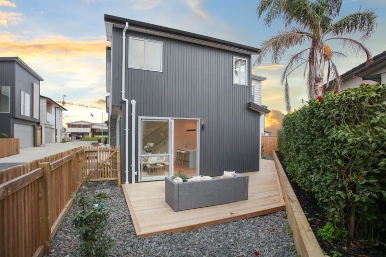 Photo of property in 39b Sorrel Crescent, Bucklands Beach, Auckland, 2012