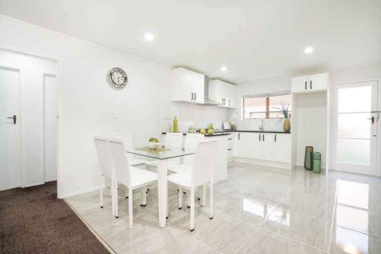 Photo of property in 3/14 Menary Street, Papakura, 2110