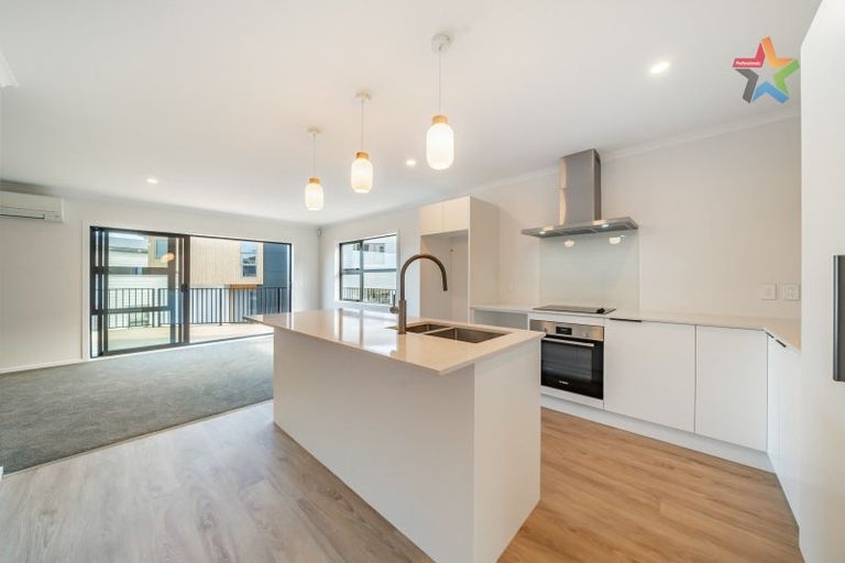 Photo of property in 3/1 Helvetia Grove, Naenae, Lower Hutt, 5011