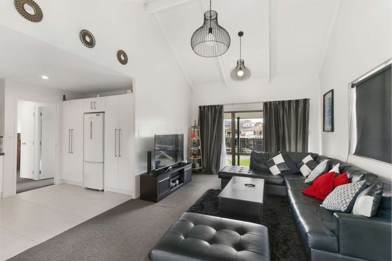 Photo of property in 18 Nettlingham Place, Te Puke, 3119