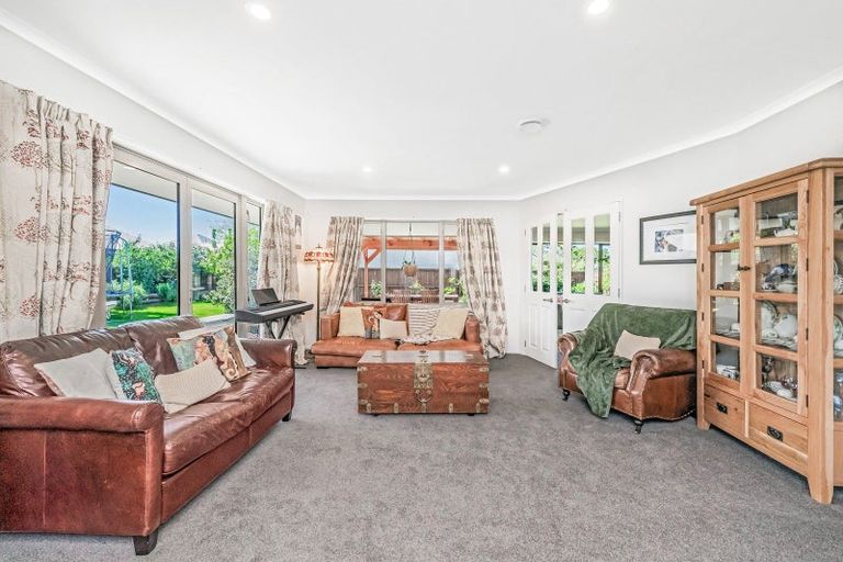 Photo of property in 19 Woodville Street, Leeston, 7632