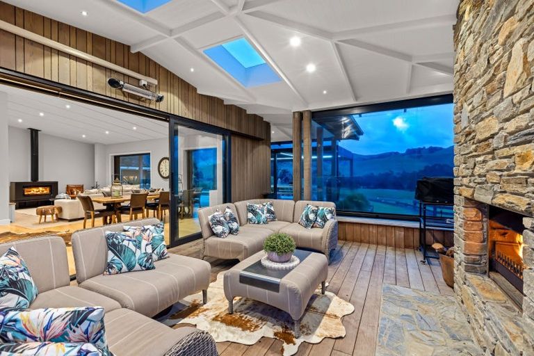 Photo of property in 331 Pukapuka Road, Pohuehue, Warkworth, 0983