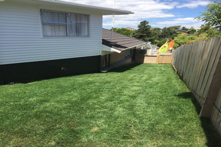 Photo of property in 57 Fairmount Road, Titirangi, Auckland, 0604