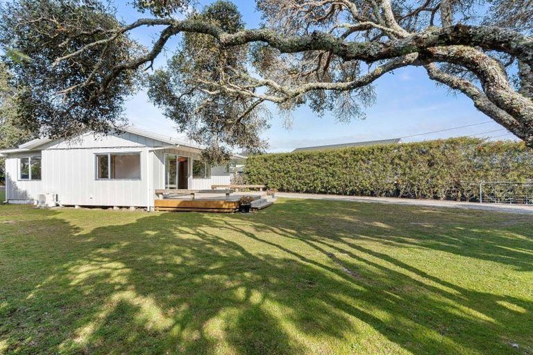 Photo of property in 217 Kiwi Road, Whangamata, 3620