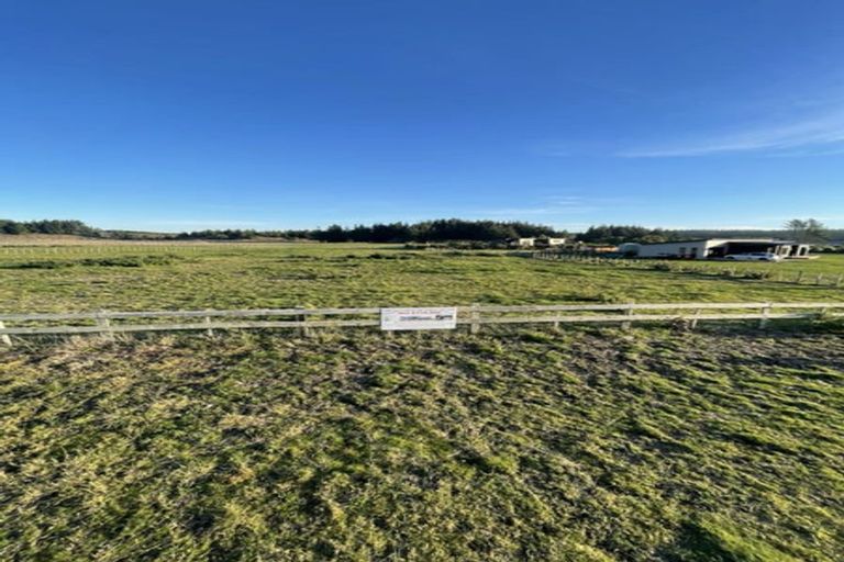 Photo of property in 16 Truebridge Drive, Waitarere, Levin, 5510