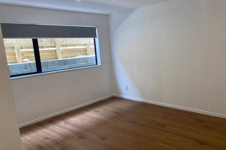 Photo of property in 38 Greenhill Crescent, Pakuranga, Auckland, 2010