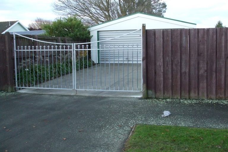 Photo of property in 18 Haslam Crescent, Hoon Hay, Christchurch, 8025