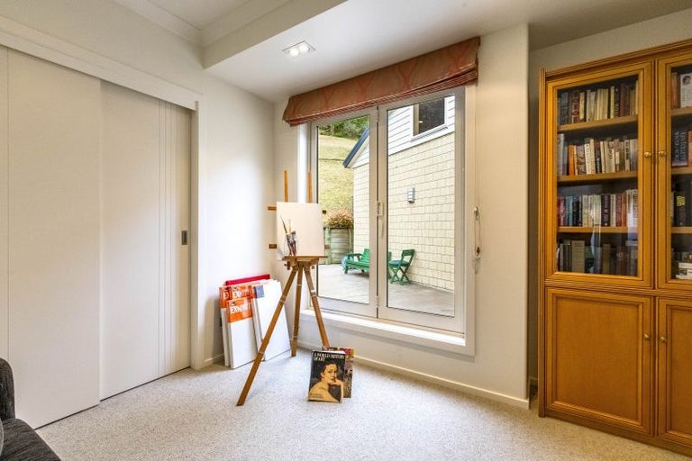 Photo of property in 118 Kent Terrace, Taradale, Napier, 4112