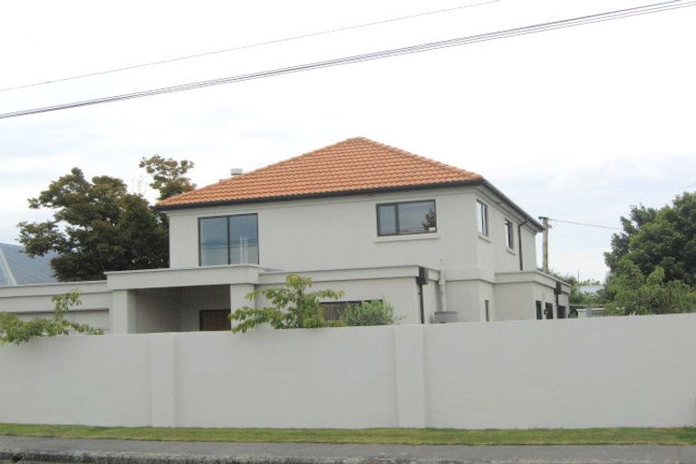 Photo of property in 83 Knowles Street, St Albans, Christchurch, 8052