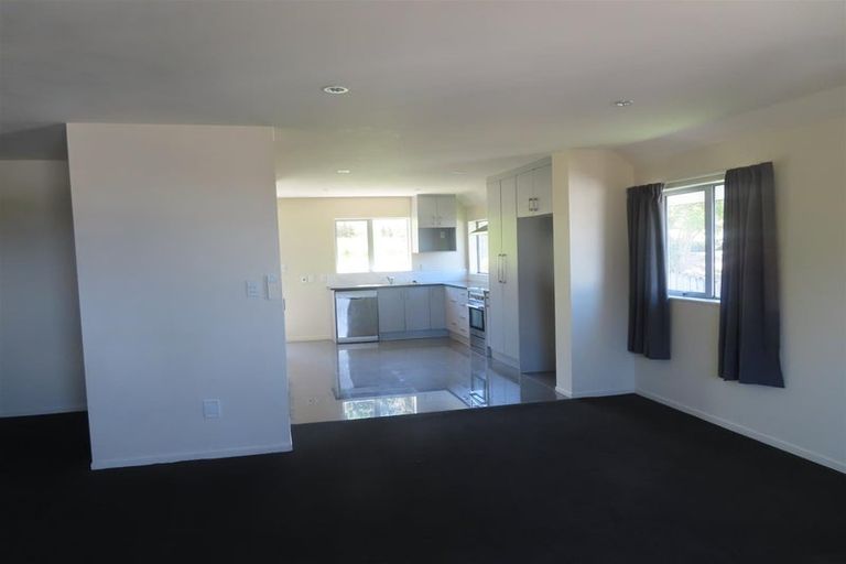 Photo of property in 44c Mountain Road, Mangere Bridge, Auckland, 2022