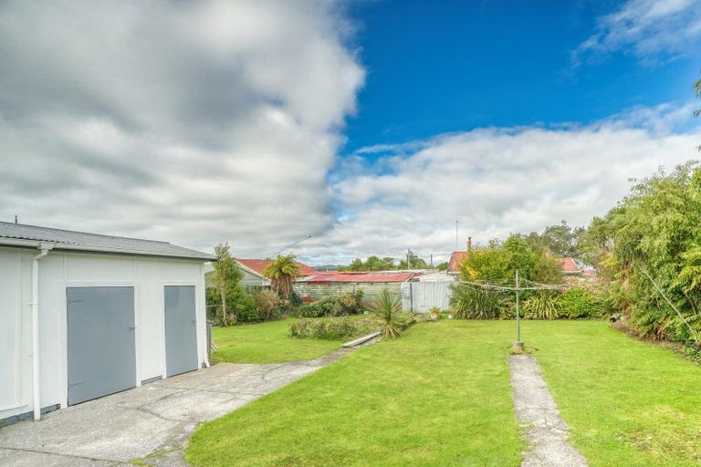 Photo of property in 120 Jollie Street, Hokitika, 7810