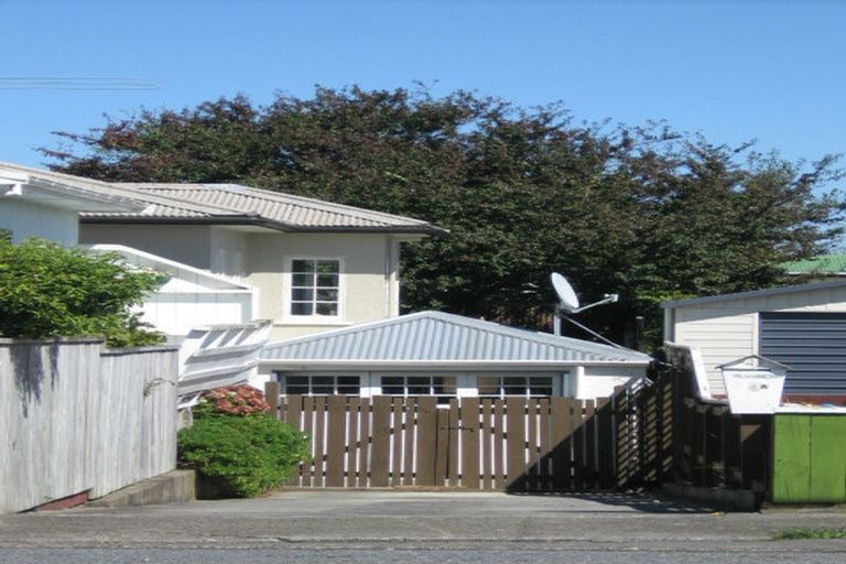 Photo of property in 8 John Street, Trentham, Upper Hutt, 5018