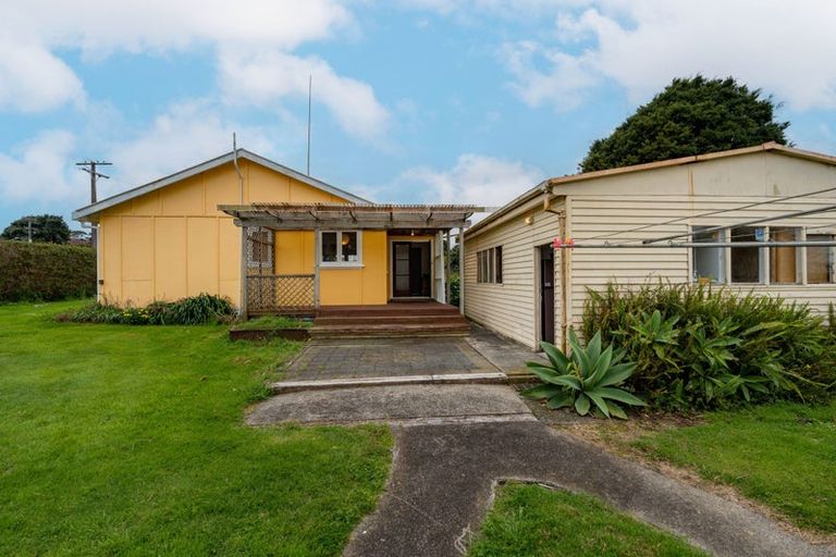 Photo of property in 1059 Pouewe Street, Kawhia, 3889