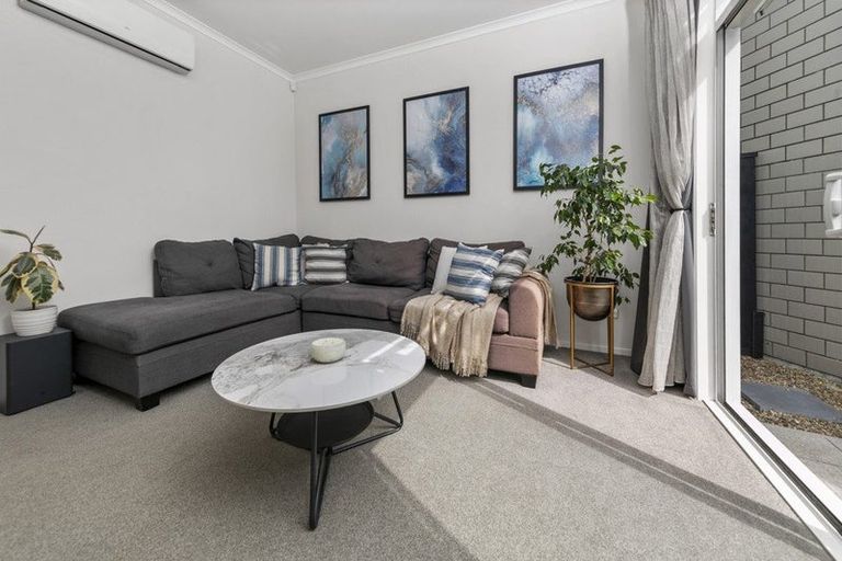 Photo of property in 7 Torea Tai Road, Hobsonville, Auckland, 0616