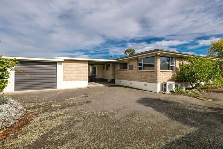 Photo of property in 65 Rhodes Street, Waimate, 7924