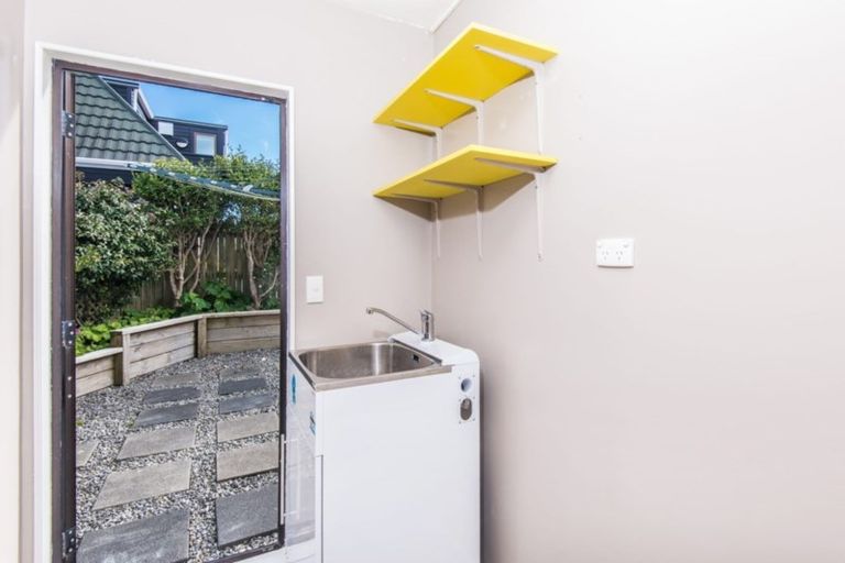 Photo of property in 45a Satara Crescent, Khandallah, Wellington, 6035