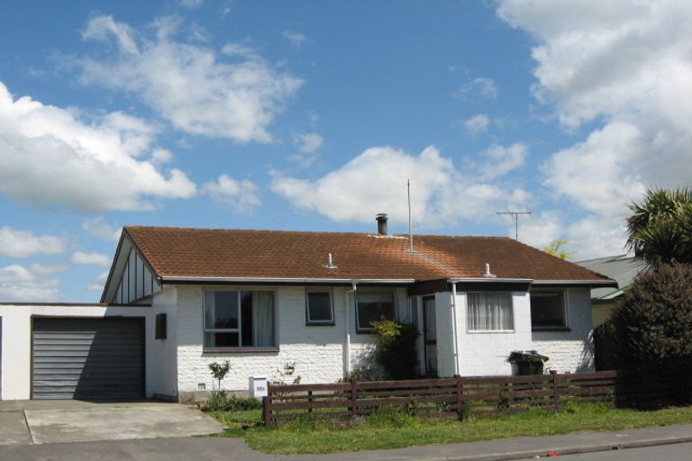 Photo of property in 11a Martyn Street, Rangiora, 7400