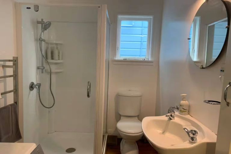 Photo of property in 178 Tasman Street, Mount Cook, Wellington, 6021