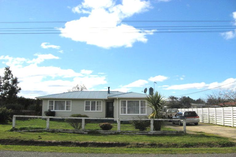Photo of property in 7 Meta Street, Takapau, 4203