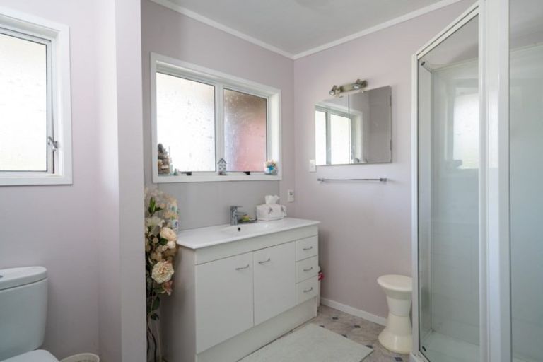 Photo of property in 7 Kathleen Place, Rainbow Point, Taupo, 3330