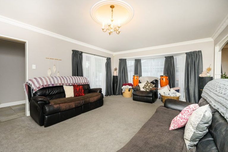 Photo of property in 6 Grange Place, Milson, Palmerston North, 4414