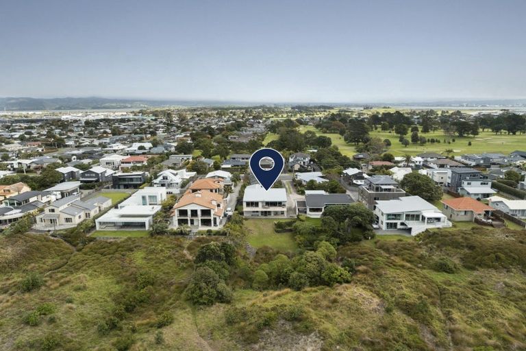 Photo of property in 245a Oceanbeach Road, Mount Maunganui, 3116
