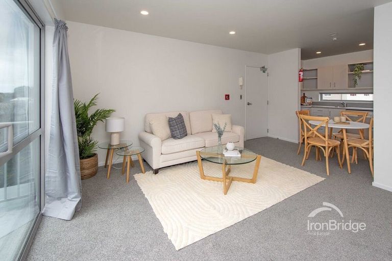 Photo of property in 6/60 Stanmore Road, Linwood, Christchurch, 8011