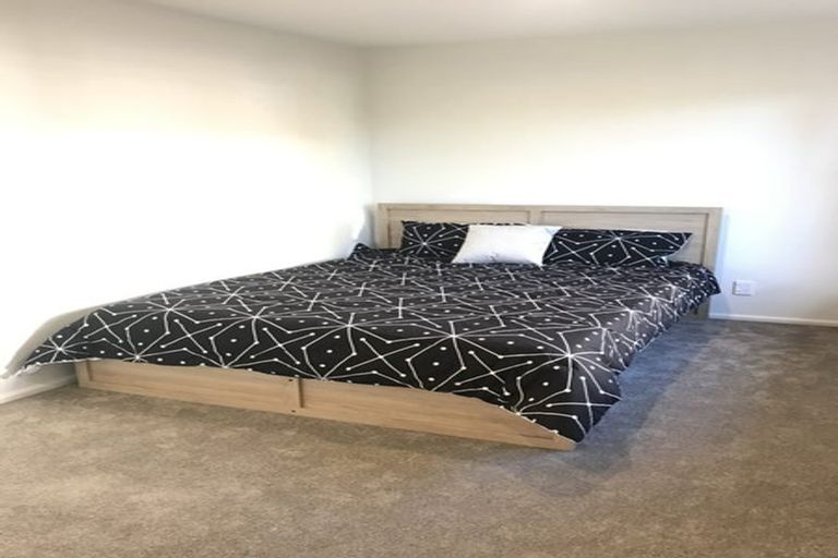 Photo of property in 24 Aileen Place, Upper Riccarton, Christchurch, 8041